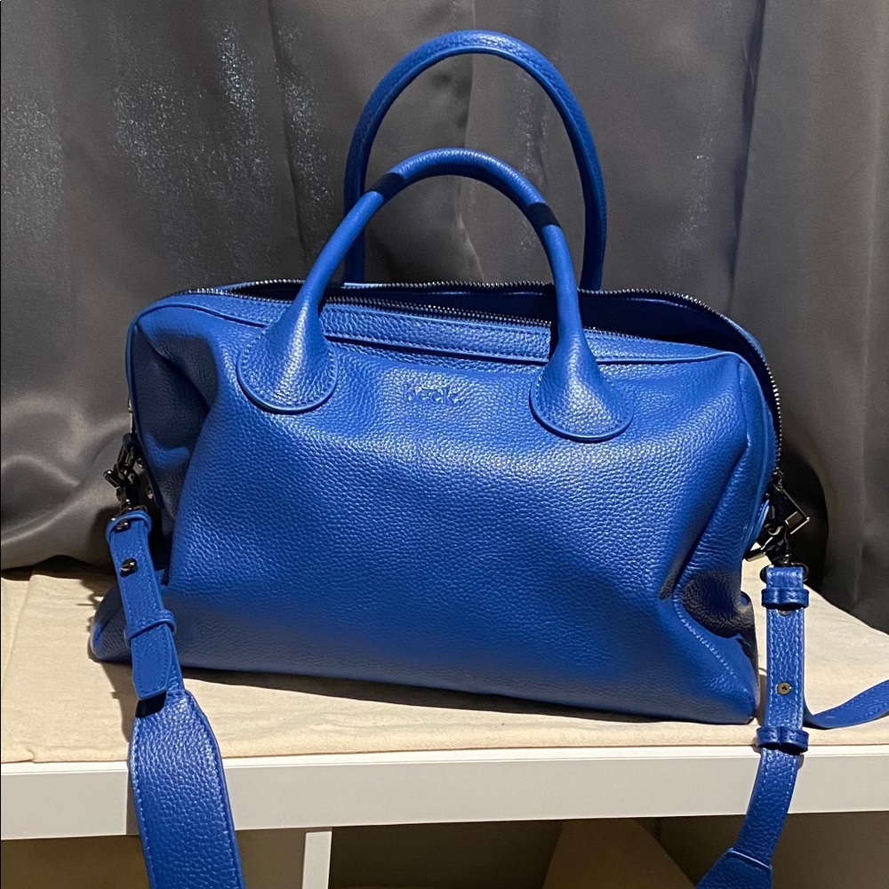 Beck Hayes in Havana (Royal blue)